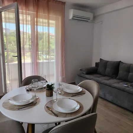 теди Apartamento *
